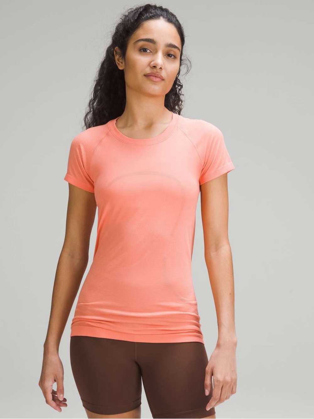 LULULEMON Swiftly Tech Tee Shirt Short Sleeve Women’s Size 4 Sunny Coral 0867